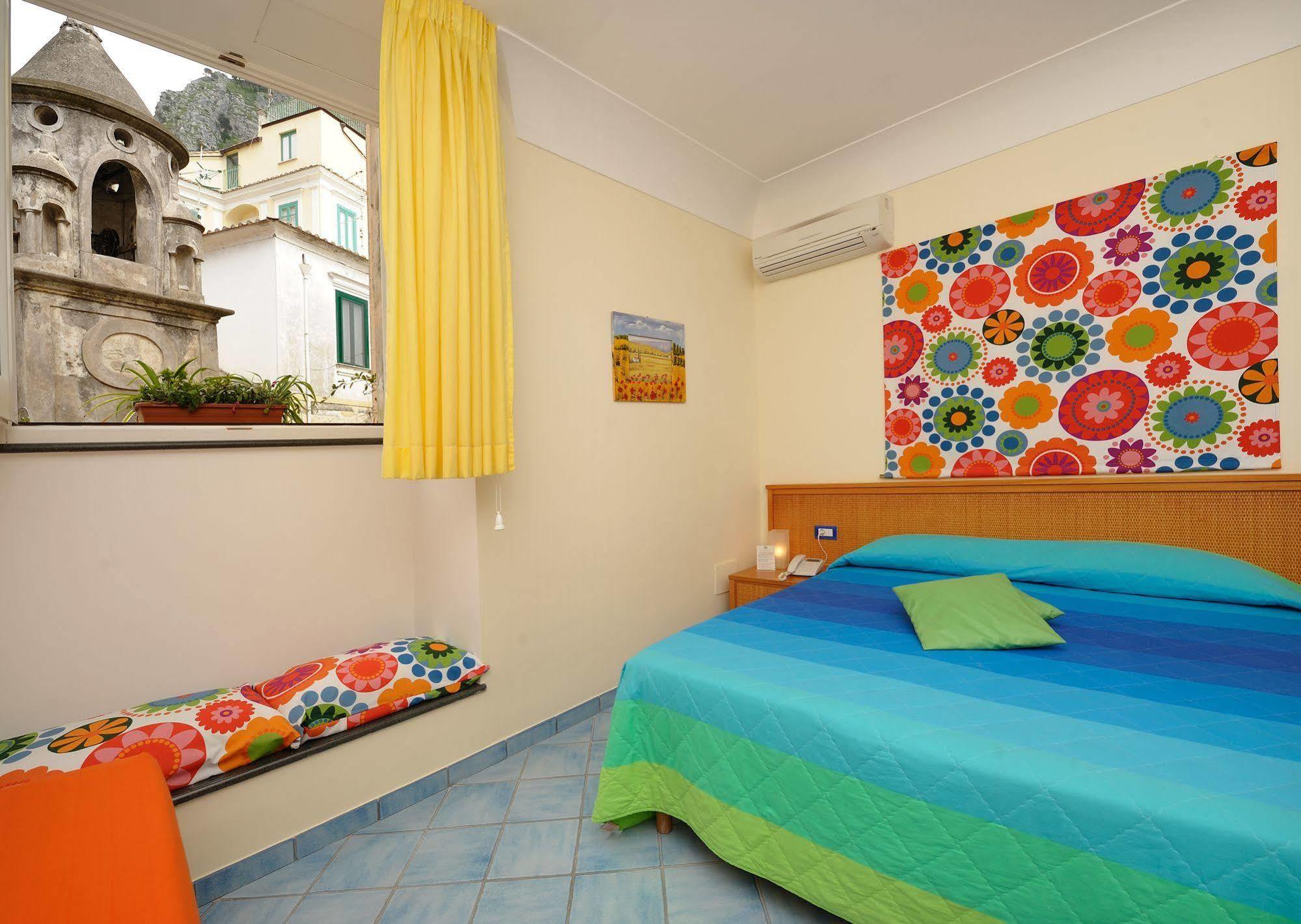 Sharon House Hotell Amalfi Eksteriør bilde
